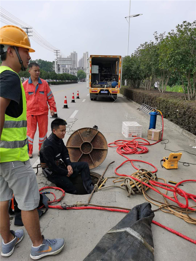 南沙翻衬法管道修复技术主要工序